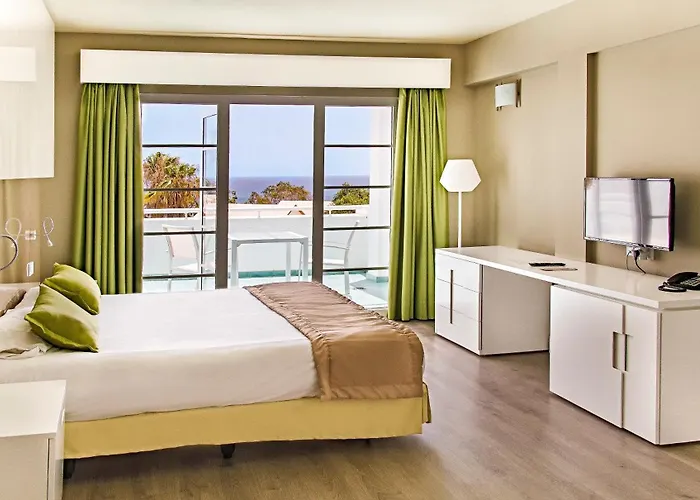 Livvo Morromar Aparthotel