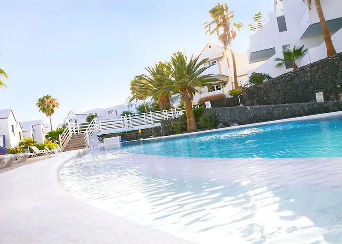 Aparthotel Livvo Morromar 3*