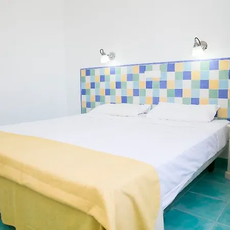 Aparthotel Livvo Morromar 3*