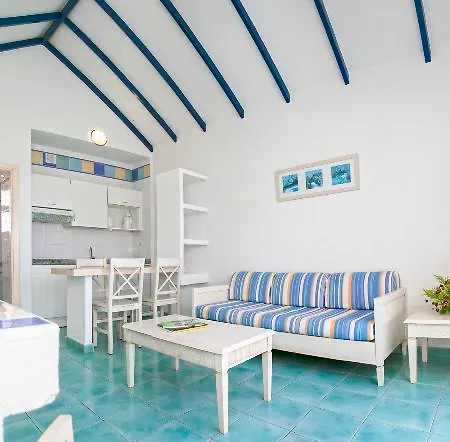 Aparthotel Livvo Morromar 3*