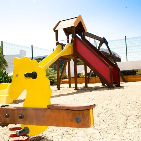 Livvo Morromar アパートホテル