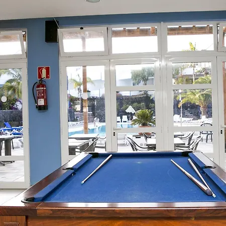 Livvo Morromar アパートホテル