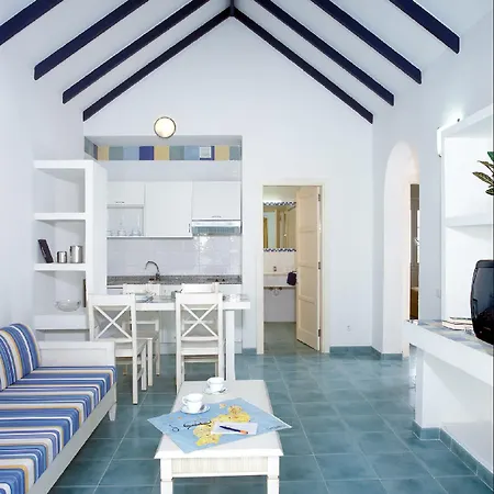 Aparthotel Livvo Morromar 3*