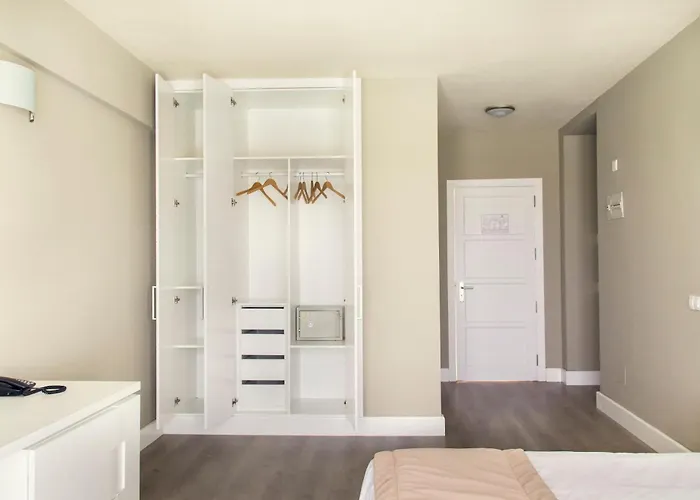 Livvo Morromar بويرتو ذيل كارمين