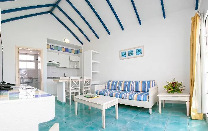 شقة فندقية Livvo Morromar 3*