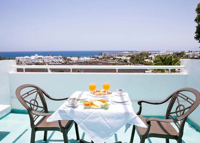 Aparthotel Livvo Morromar 3*